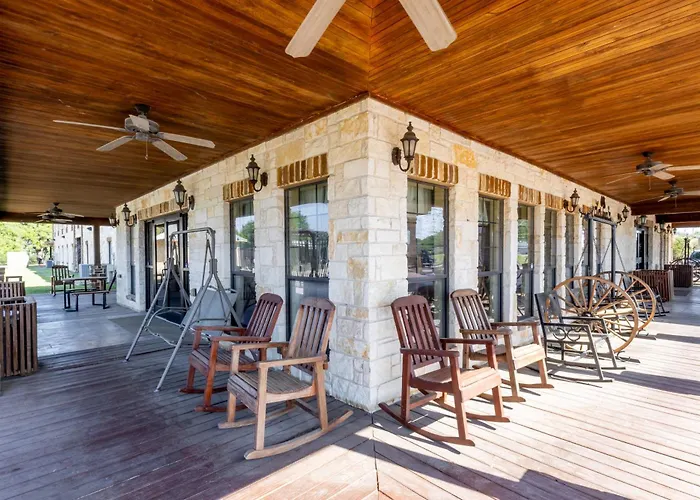 Hotel Texas Hallettsville